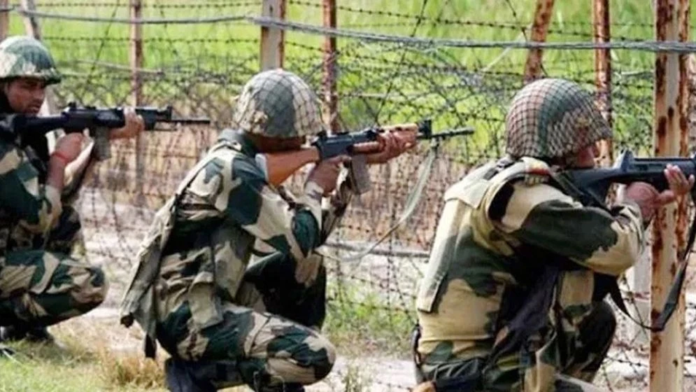 সীমান্তে গুলি ছুড়ে বাংলাদেশি যুবককে ধরে নিয়ে গেল বিএসএফ